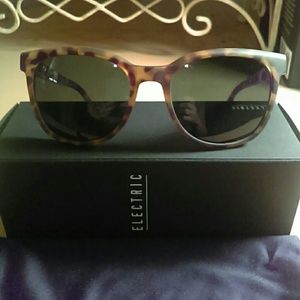 Electric bengal sunglasses tortoise shell